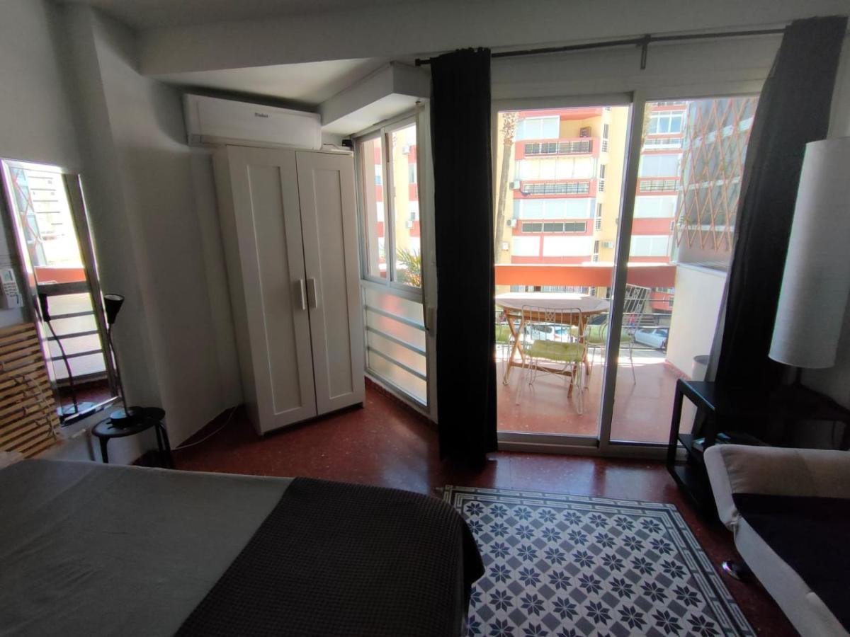 Flat2 Studio 150M From The Beach With Pool Torre Del Mar Eksteriør bilde